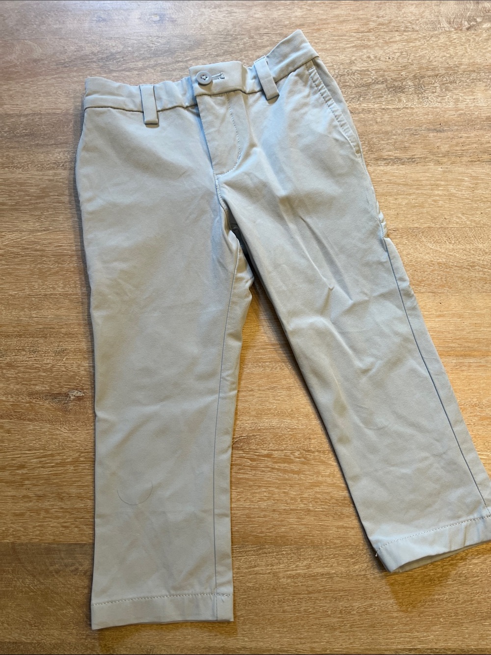 Vineyard vines boys 3T performance pants EUC light blue
